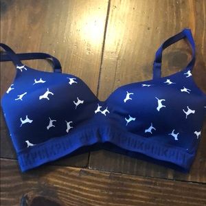 VS PINK wear every wear bra size 34D